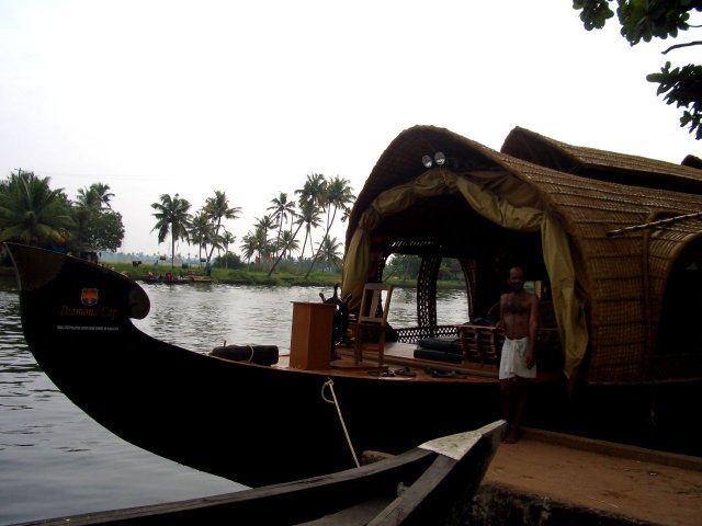Kerala_03.11.2005_006.JPG, 130 KB
