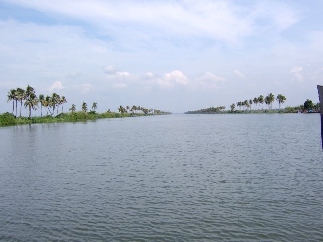 Kerala_03.11.2005_064.JPG, 134 KB