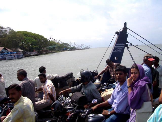 Kerala_29.10.2005_015.JPG, 182 KB