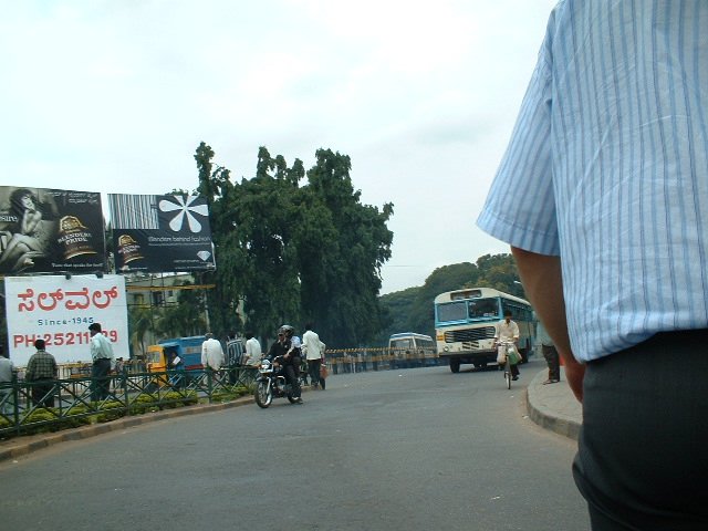 Strassen_um_DCRTI 003.jpg, 125 KB